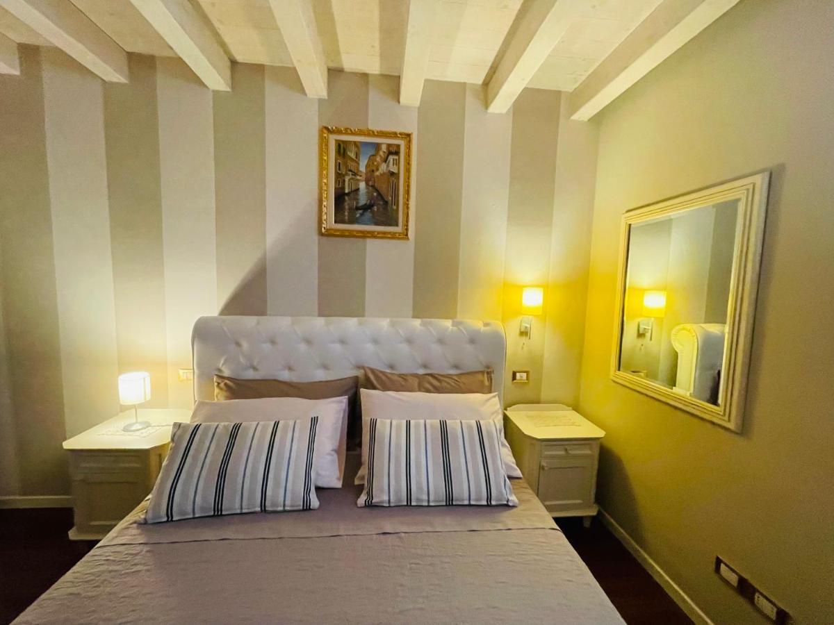 Apartament Desehouse Desenzano del Garda Zewnętrze zdjęcie