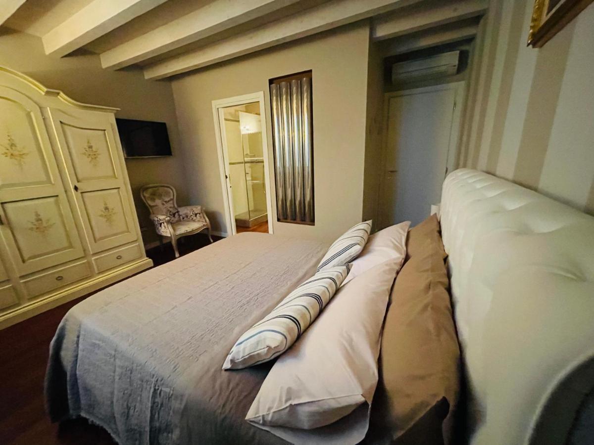 Apartament Desehouse Desenzano del Garda Zewnętrze zdjęcie