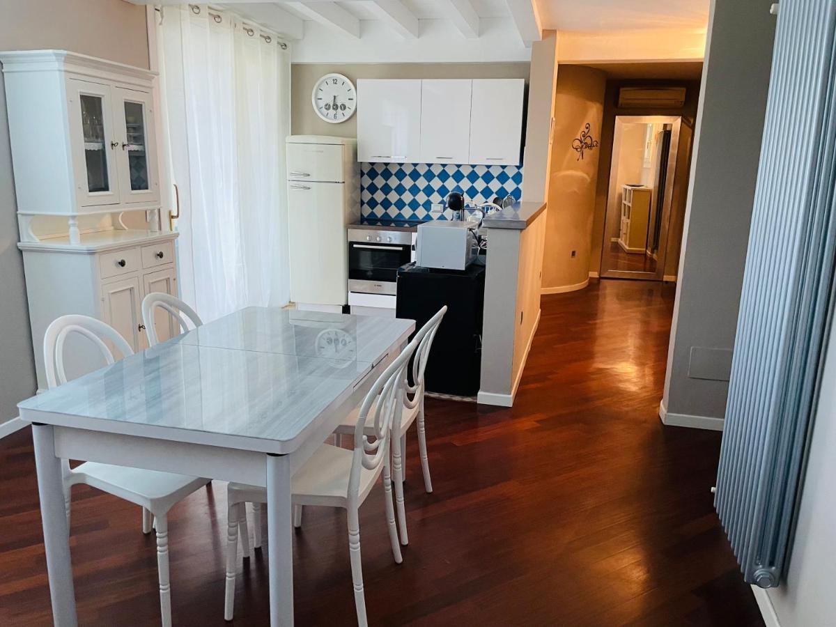 Apartament Desehouse Desenzano del Garda Zewnętrze zdjęcie