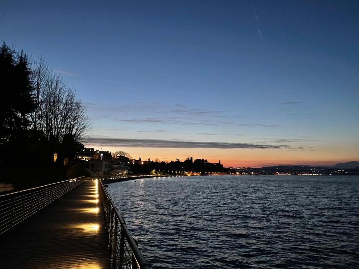 Apartament Desehouse Desenzano del Garda Zewnętrze zdjęcie