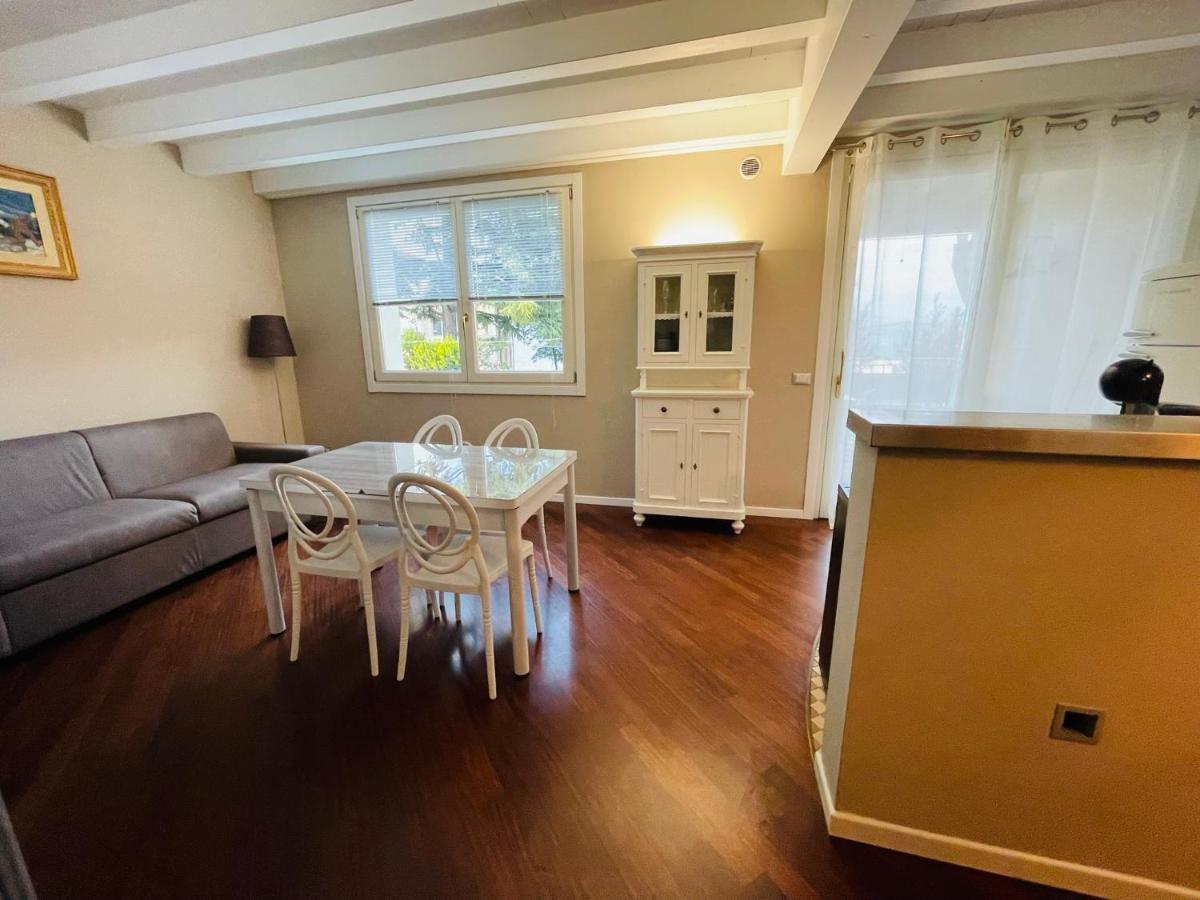 Apartament Desehouse Desenzano del Garda Zewnętrze zdjęcie