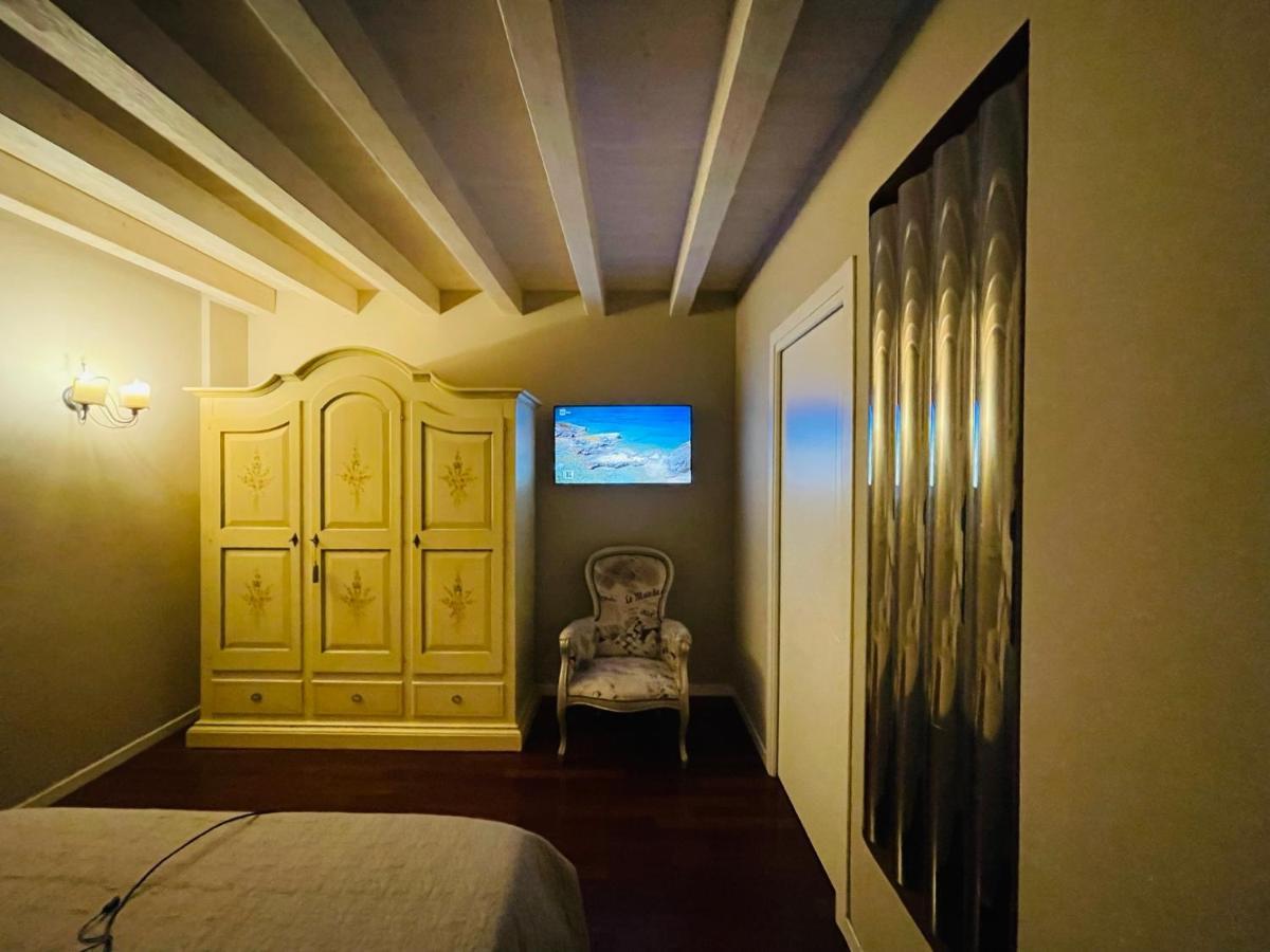 Apartament Desehouse Desenzano del Garda Zewnętrze zdjęcie